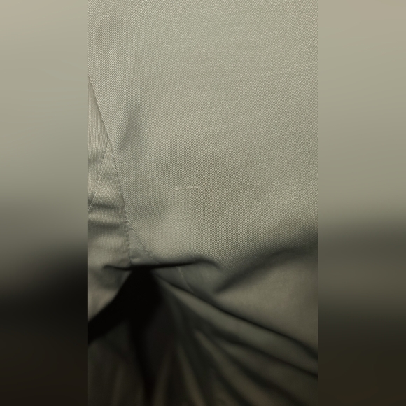 KOR@KOR Ecru satin cropped fitted blazer - Picture 7 of 13